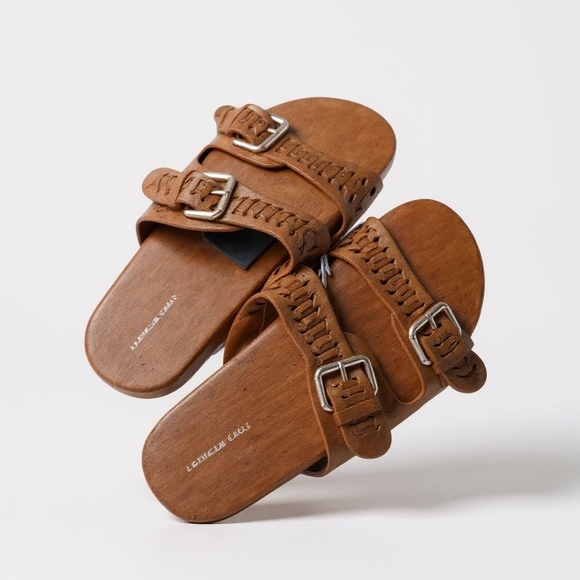 New! AEO Suede-Look Cognac Slides | Trending Fall 2025 Size 8 - Picture 4 of 7